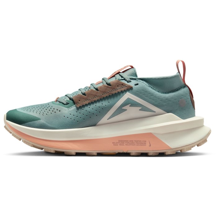 Nike ZoomX Zegama Trail 2 - Womens Trail Running Shoes - Cannon/Soft Pearl/Orange Chalk