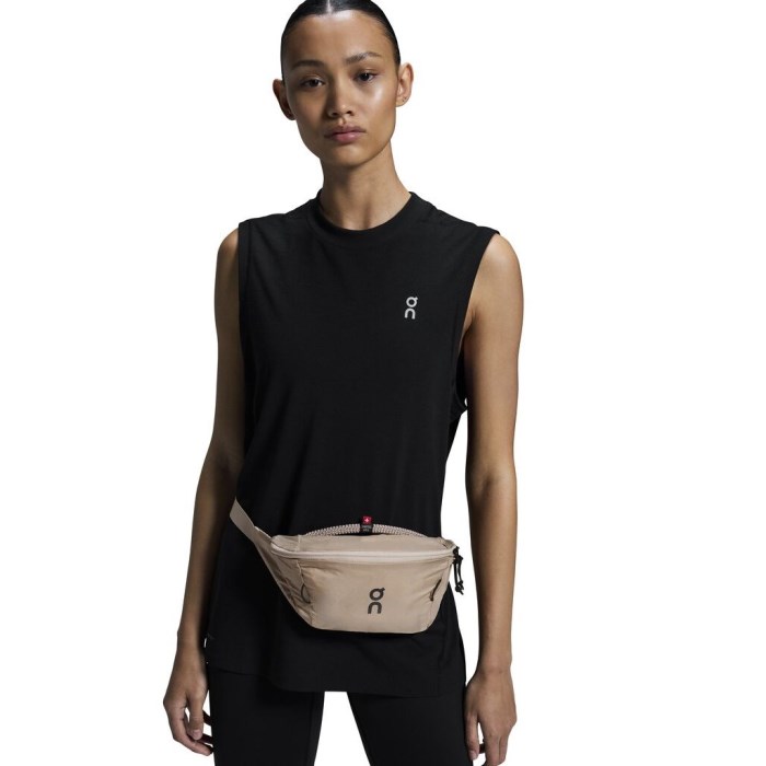 On Waist Pack 2L Lite - Sand