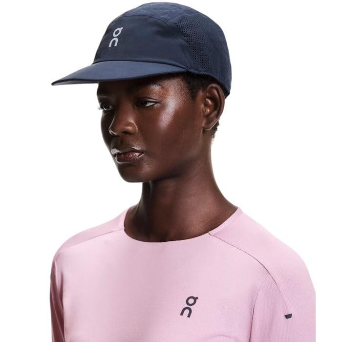 On Running Unisex Performance Running Cap - Navy