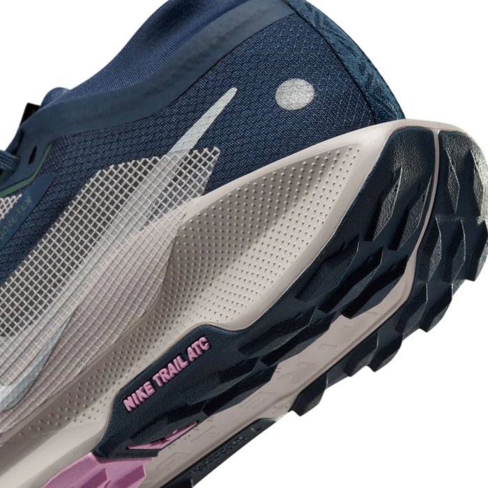 Nike Pegasus Trail 5 GTX - Womens Trail Running Shoes - Armory Navy/Armory/Vintage Green