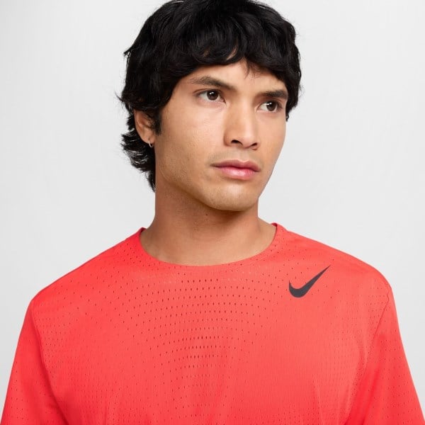 Nike Dri-Fit AeroSwift Running T-Shirt - Mens - Crimson/Black