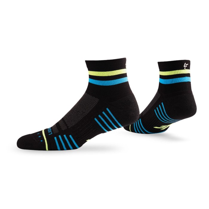 Lightfeet Performance 2 Stripes Unisex Quarter Running Socks - Black/Yellow/Aqua