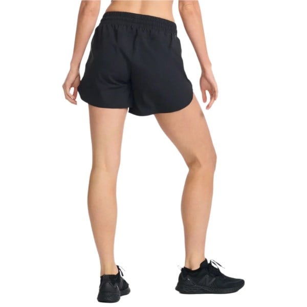 2XU Aero Womens 5 Inch Running Shorts - Black/White