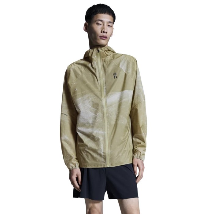 On Mens Ultra Jacket - White/Caper