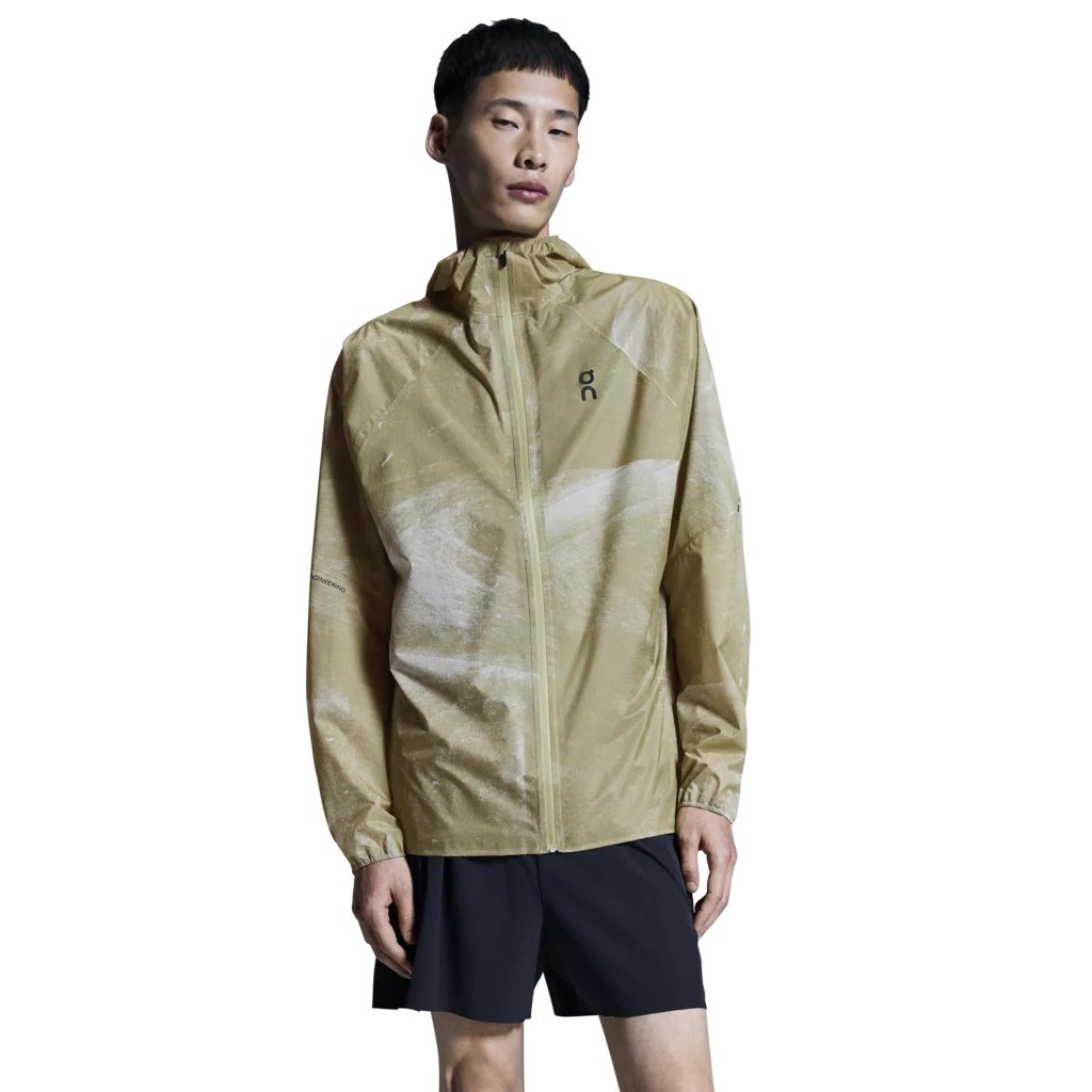 On Mens Ultra Jacket - White/Caper