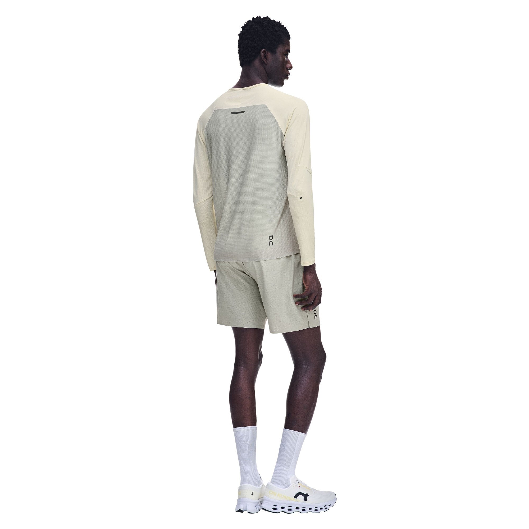 On Running Performance Long-T Mens Running Top - Hare/Brume - image 2