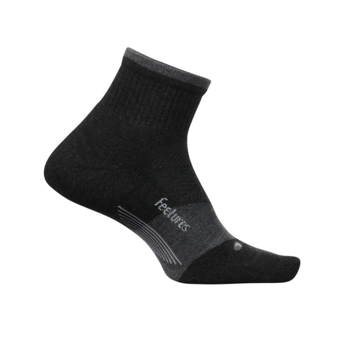 Feetures Trail Max Cushion Quarter Length Trail Running Socks