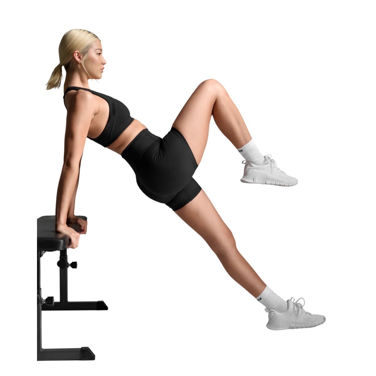 2XU Fluid Hi-Rise 5 Inch Womens Shorts - Black/Black