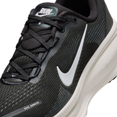 Nike Vomero 18 - Womens Running Shoes - Black/Summit White/Coconut Milk