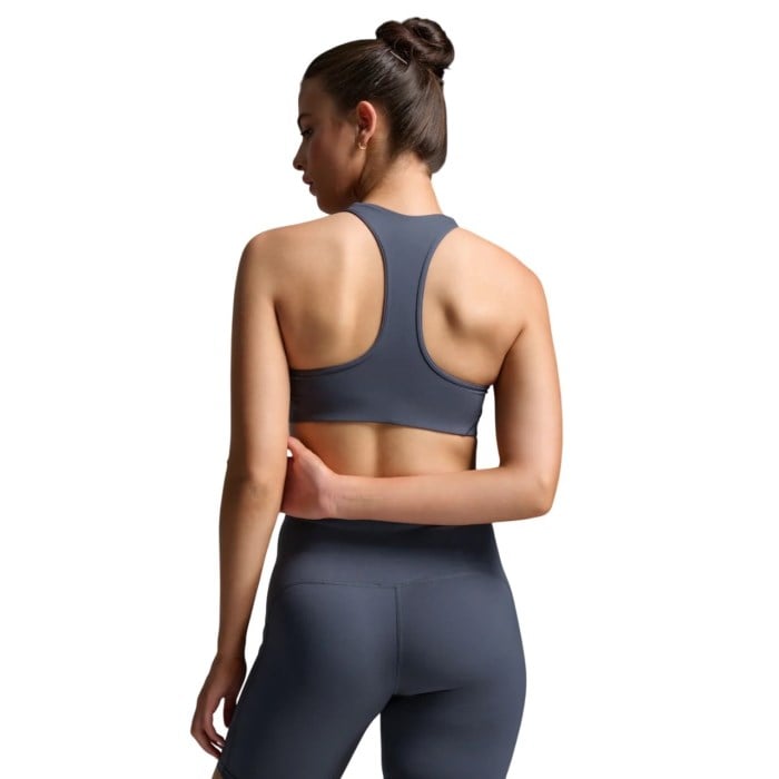 2XU Womens Form Racerback Medium Impact Bra - India Ink/India Ink