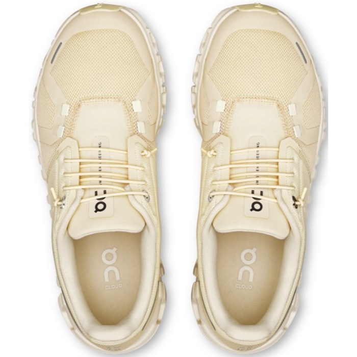 On Cloud 6 - Womens Running Shoes - Castor/Ivory