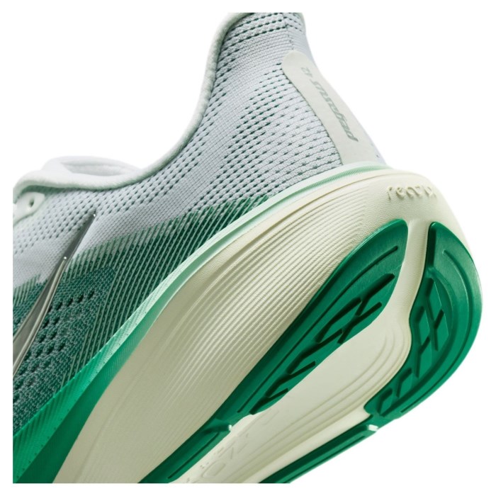 Nike Pegasus 42 - Womens Running Shoes - White/Metallic Silver/Malachite