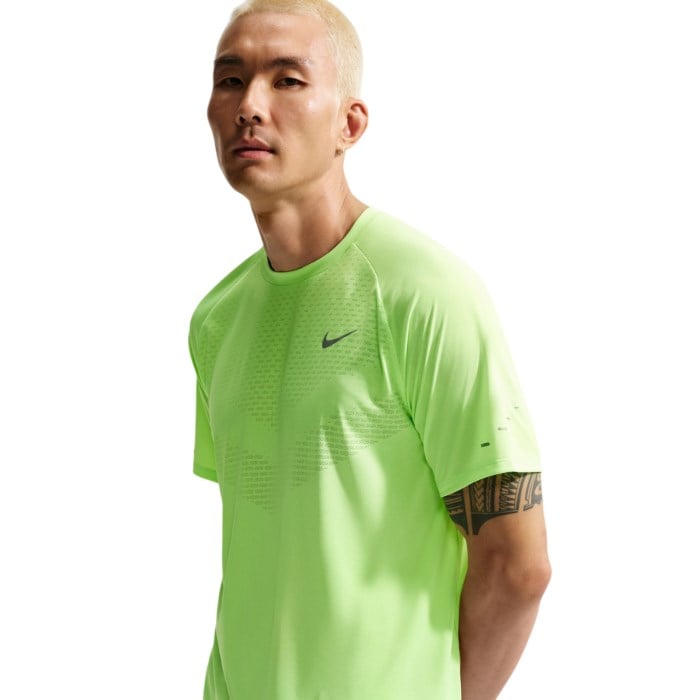 Nike Dri-FIT Stride ADV Running T-Shirt - Mens - Lime Blast/Reflective Silver