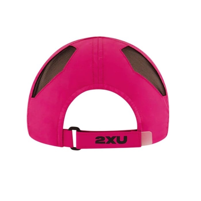 2XU Running Cap - Fuchsia/Black