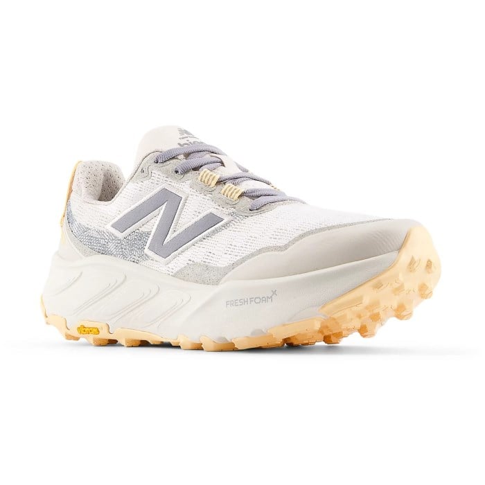 New Balance Fresh Foam Hierro v9 - Womens Trail Running Shoes - Sea Salt/White Peach
