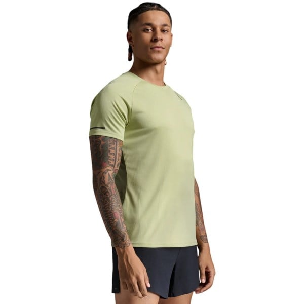 2XU Aero Mens Running T-Shirt - Green Mist/Hunter Green