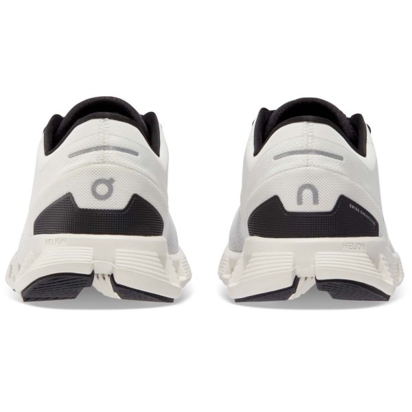 On Cloud X 3 - Womens Running Shoes - White/Black