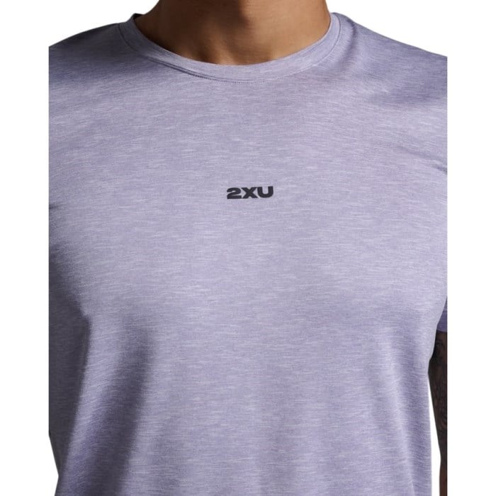2XU Motion Soft Jersey Mens T-Shirt - Digital Lilac/Black