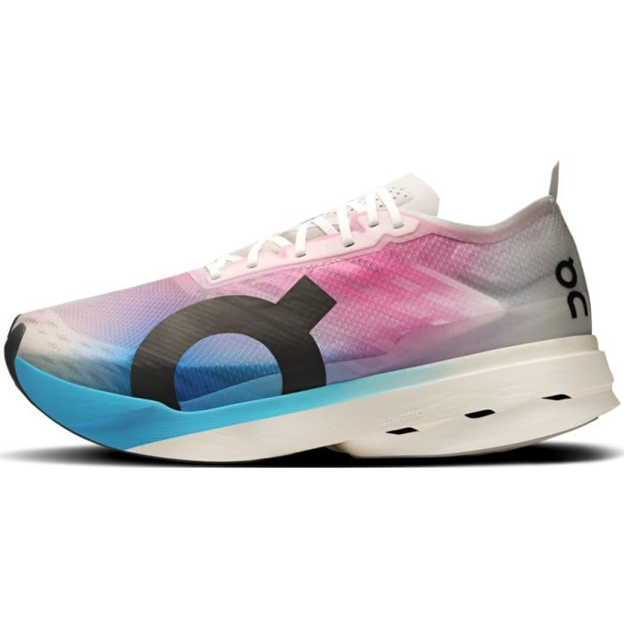 On Running Cloudboom Strike - Mens Road Racing Shoes - White/Horizon