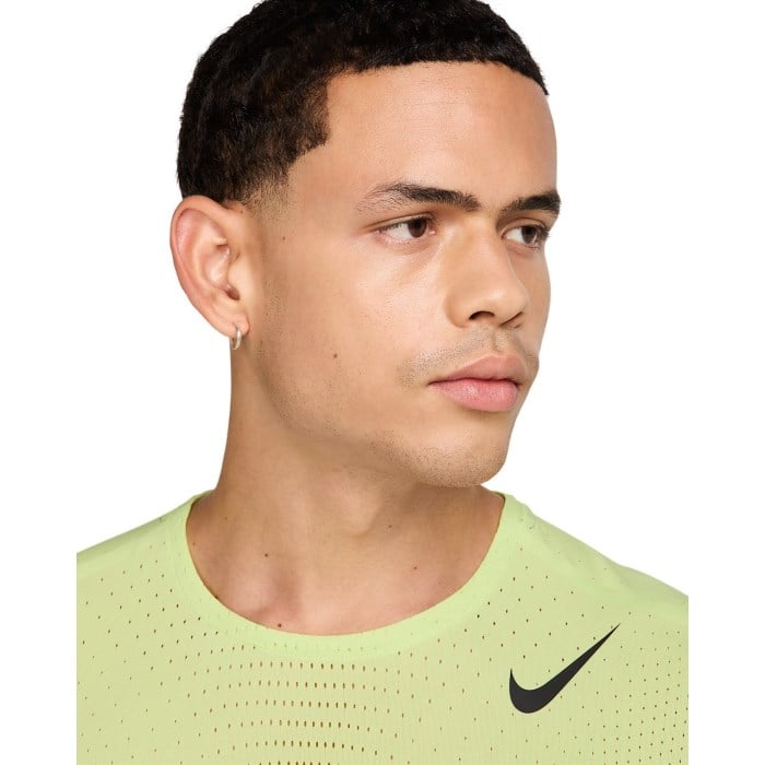 Nike Dri-Fit AeroSwift Running T-Shirt - Mens - Light Lemon Twist/Black