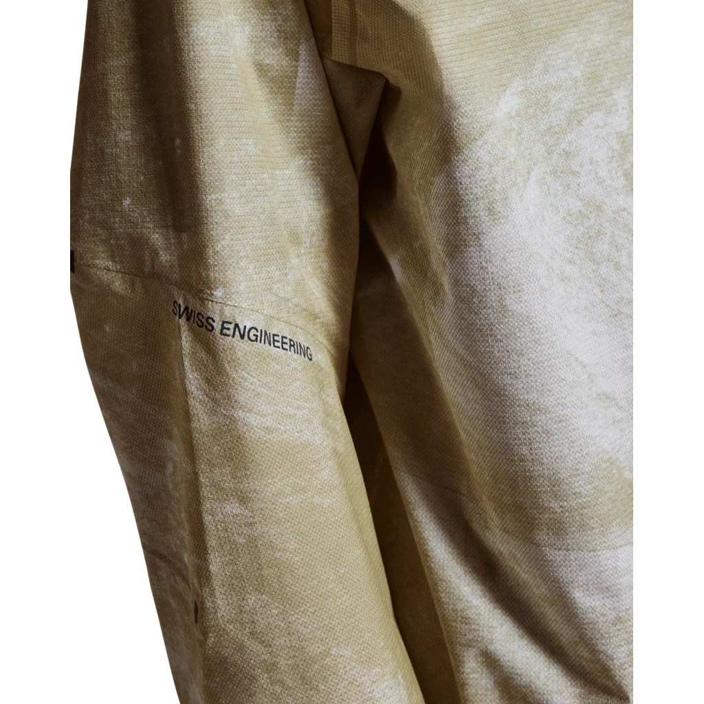 On Mens Ultra Jacket - White/Caper