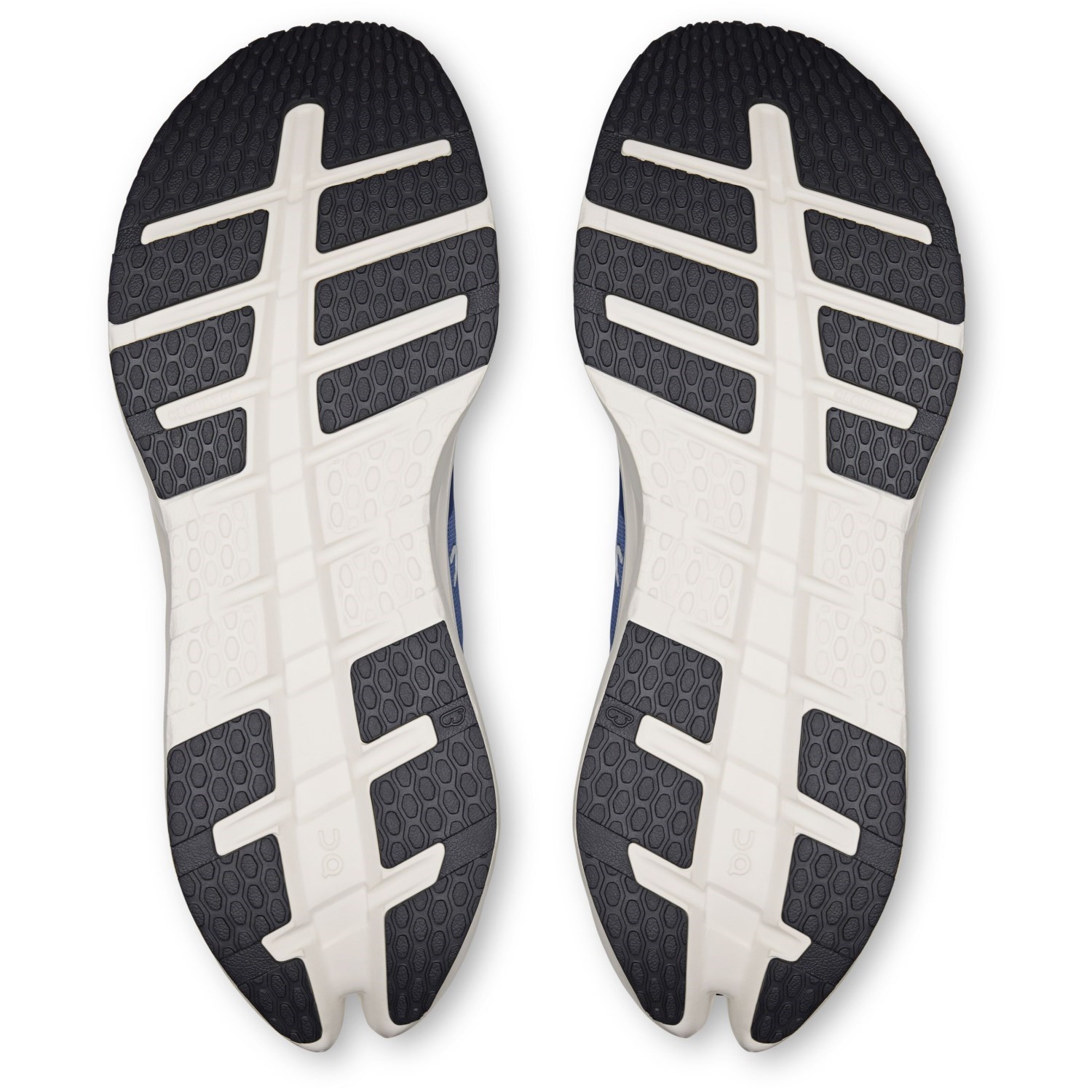 On Cloudrunner 3 - Mens Running Shoes - Sailor/Ivory