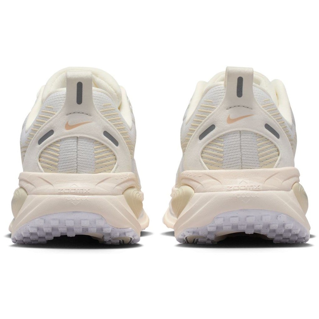 Nike Vomero 18 - Womens Running Shoes - Summit White/White/Chalk/Sea Glass