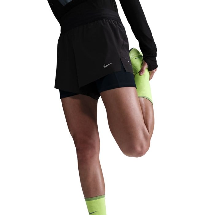 Nike Swift Mid-Rise Womens 2-In-1 Running Shorts - Black/Reflective Silver