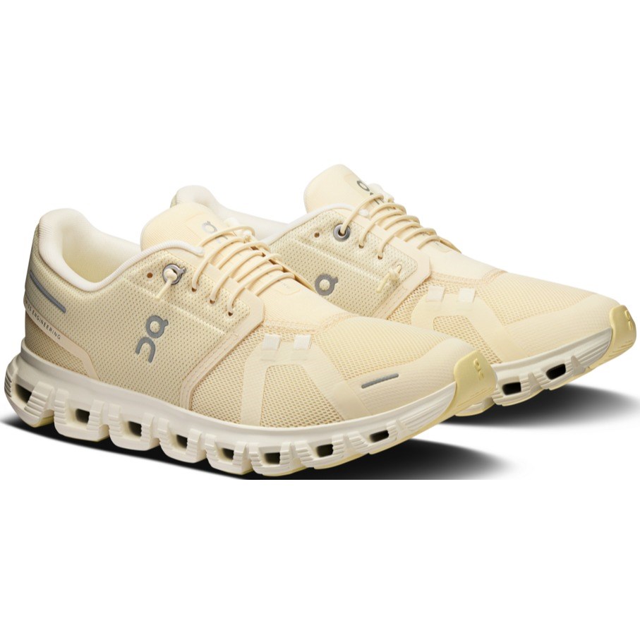 On Cloud 6 - Womens Running Shoes - Castor/Ivory