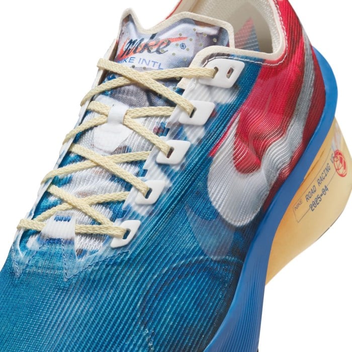 Nike ZoomX Vaporfly 4 Pre Montreal - Mens Racing Shoes - Clear Mountain Blue/Fire Red
