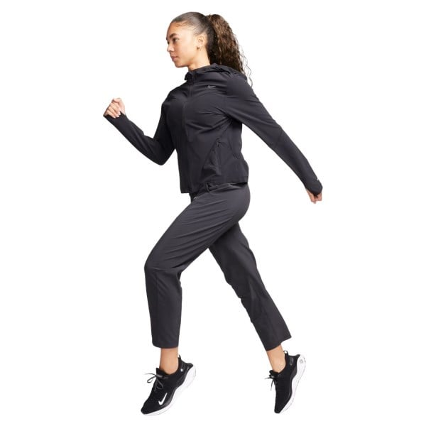 Nike Swift UV Womens Running Jacket - Black/Reflective Silver