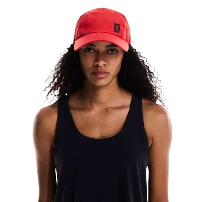 On Running Lightweight Running Cap - Red
