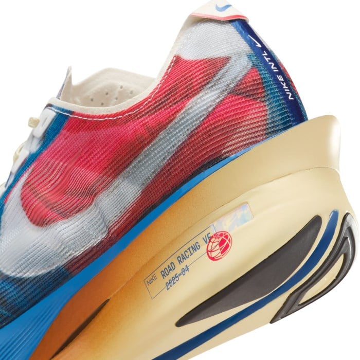 Nike ZoomX Vaporfly 4 Pre Montreal - Mens Racing Shoes - Clear Mountain Blue/Fire Red