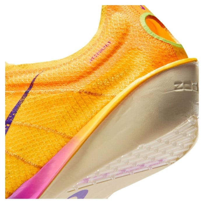 Nike Victory 2 - Unisex Mid Distance Track Spikes - Citron Pulse/Indigo Burst/Volt Ice