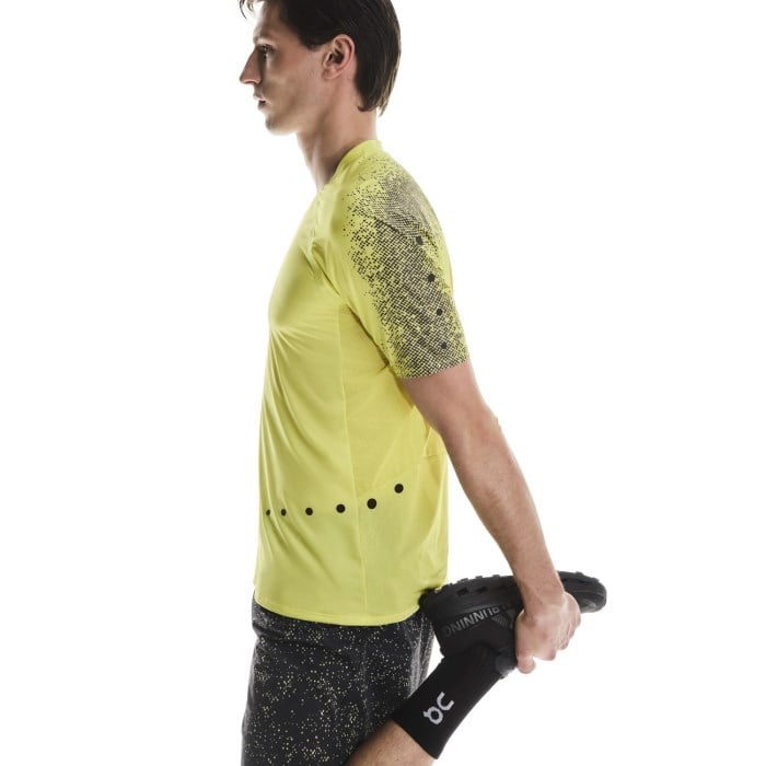 On Ultra-T Mens Trail Running T-Shirt - Limelight/Grey