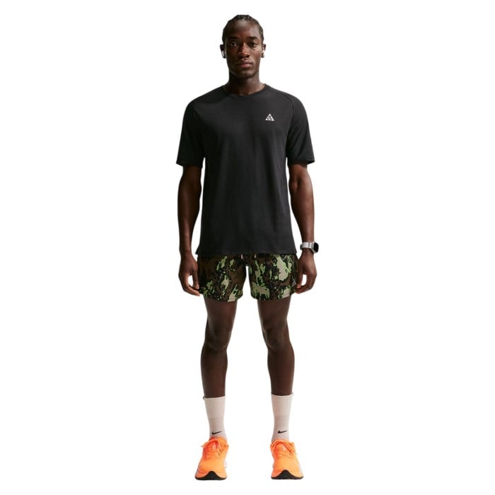 Nike Dri-Fit ADV Solar Chase Mens Trail Running T-Shirt - Black - image 4
