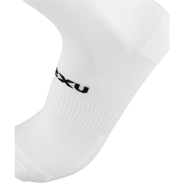 2XU Performance Unisex Training Crew Socks - 3 Pairs - White/Black