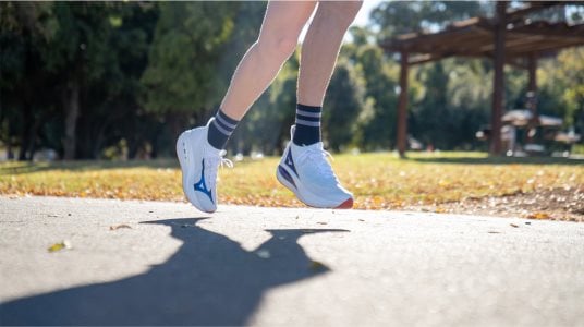 Mizuno Neo Vista 2 Review: More Bounce, More Fun