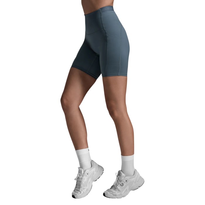 2XU Form Stash Hi-Rise Womens Compression Bike Shorts - Dark Sage/Dark Sage