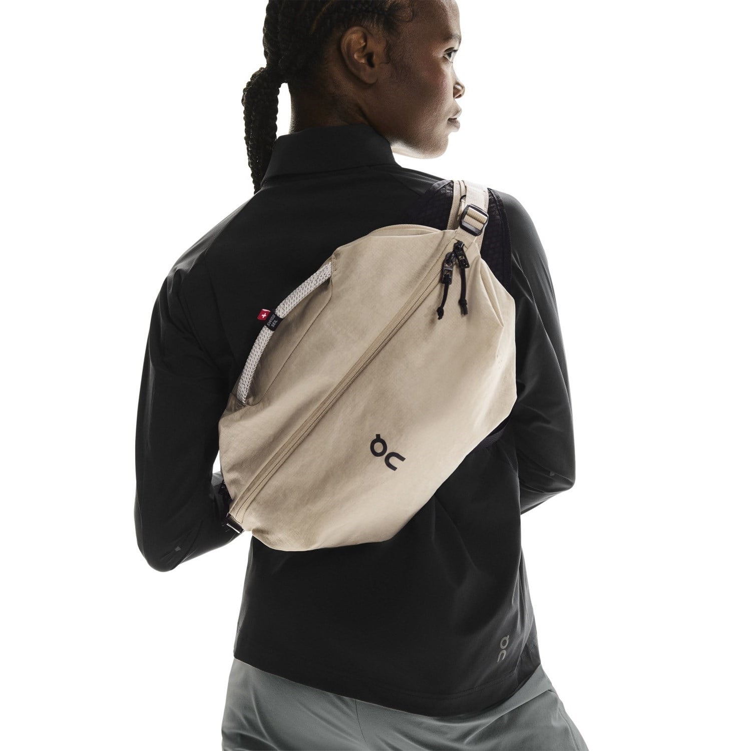 On Sling Pack 9L - Sand