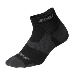 2XU Vectr Light Cushion 1/4 Crew - Unisex Running Socks