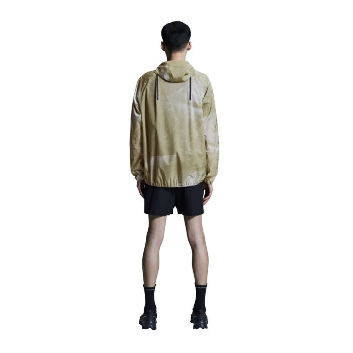 On Mens Ultra Jacket - White/Caper