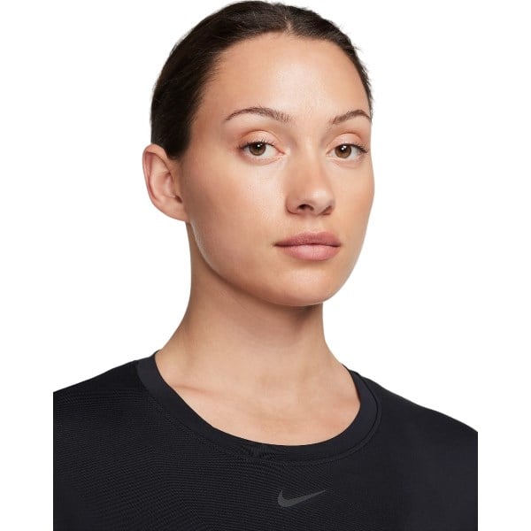 Nike One Classic DriFit Short-Sleeve Womens Training Top - Black/Black
